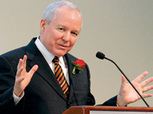 SPU President Philip Eaton speaking at 2005 Homecoming Luncheon