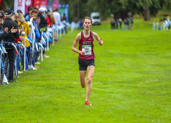 annika esvelt running