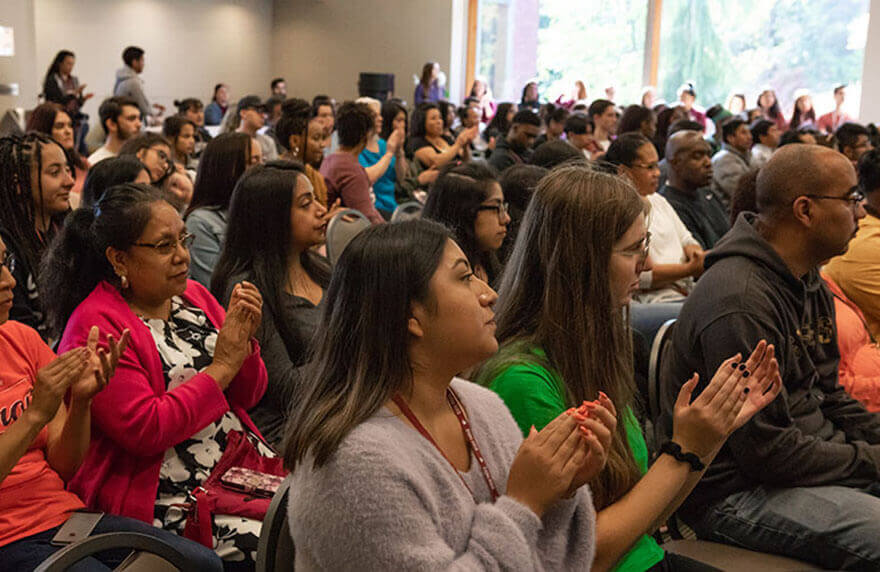 SPU students and their families applaud at the 2018 Early Connections event