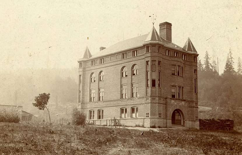Alexander Hall 1893