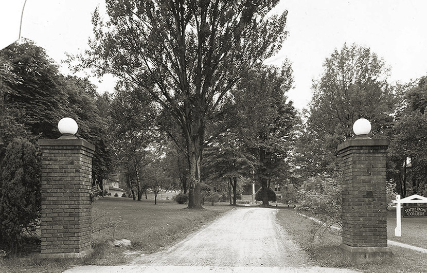 The entrance to Tiffany Loop - historic
