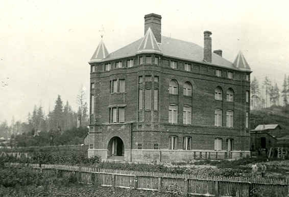 Historic Alexander Hall