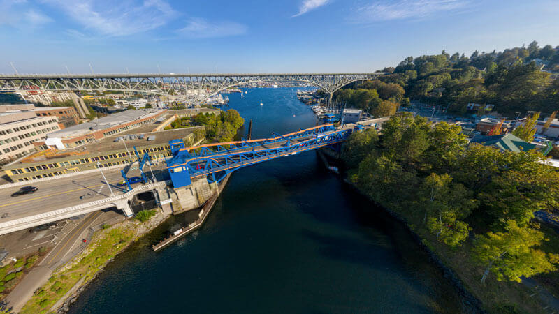 aerial view of Fremont and Aurora bridge
