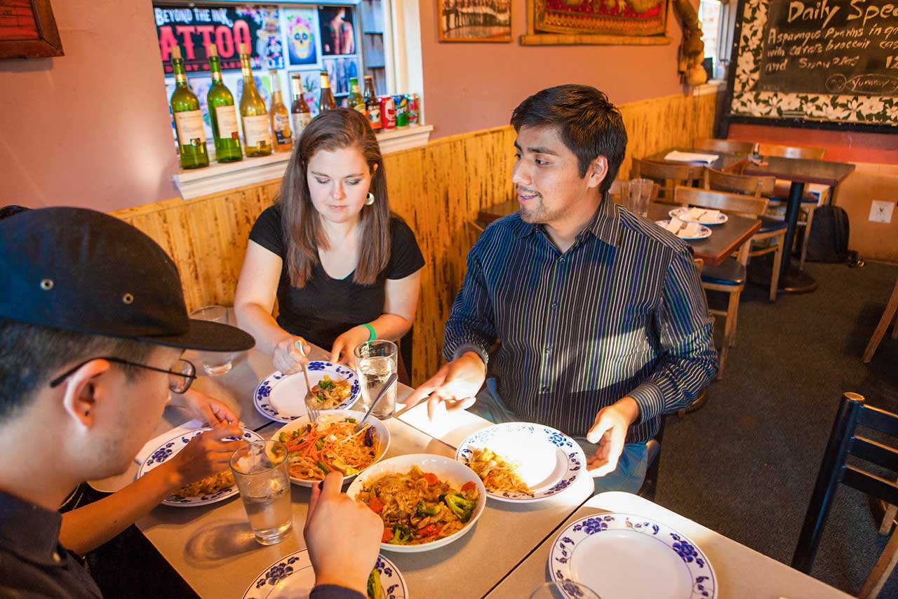 Students at Kwanjai Thai Cuisine
