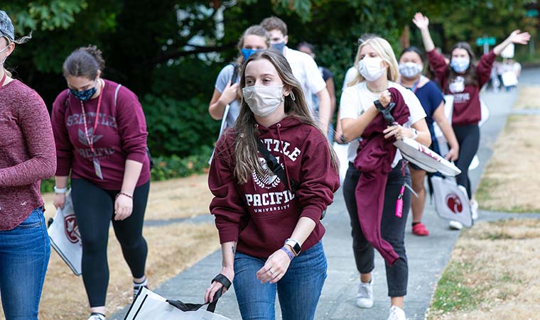 SPU students walking on campus