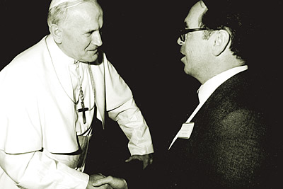 Pope John Paul II with Jurgen Moltmann in 1982.